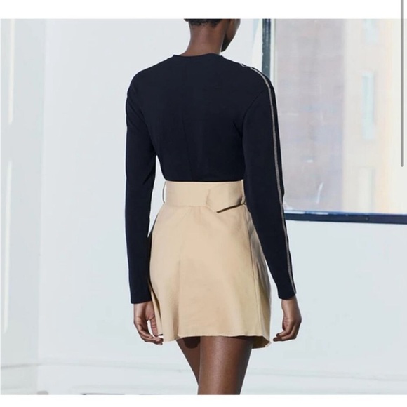 NWT- Zara BELTED COMBINATION
SHORT DRESS  M
🚨FIRM PRICE NO DISCOUNT - Picture 4 of 10